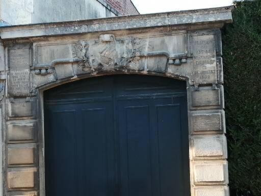 Gite La Langue Francaise Villers Cotterets エクステリア 写真